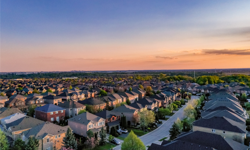Learn how to get exclusive real estate leads instead of shared leads. Discover proven lead generation strategies for agents in Canada, the USA, the UK, Australia, New Zealand, and other global property markets with GlobalPropertyLeads.